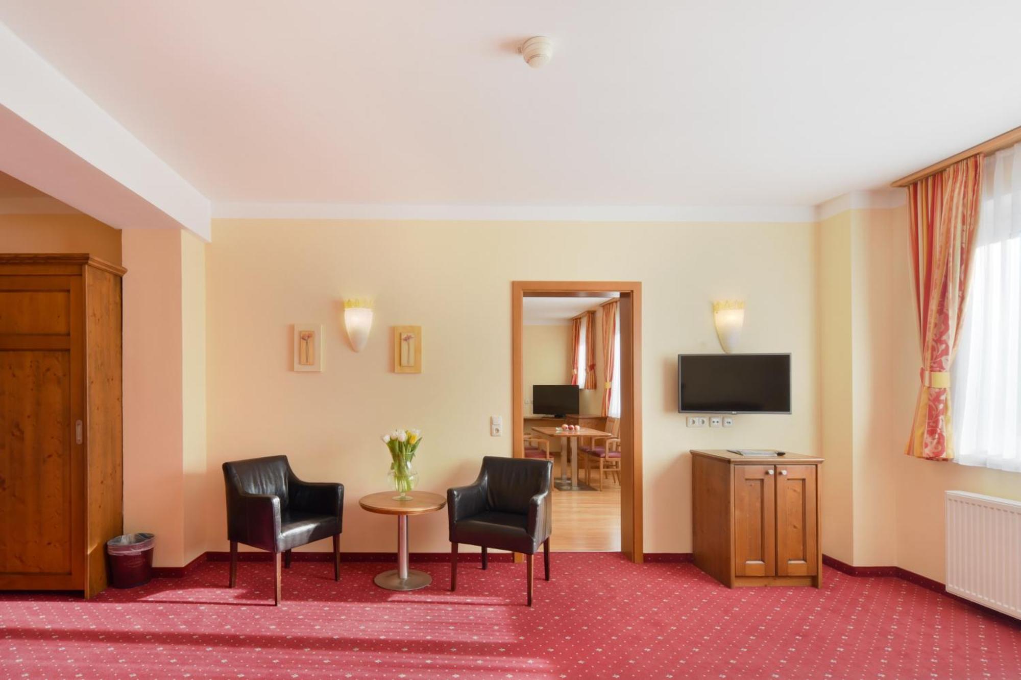 Appartements Cella Central Zell am See Exterior photo
